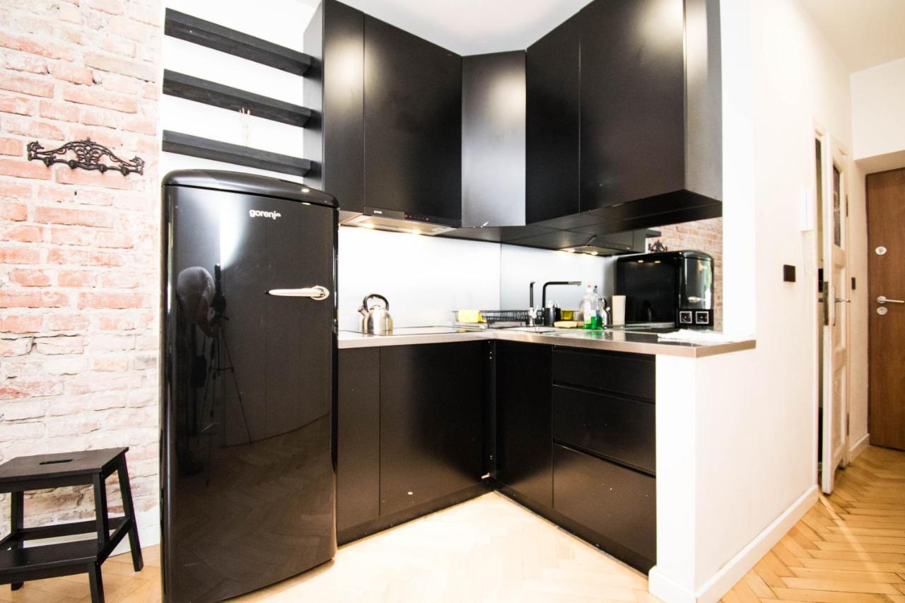 Waw Apartamenty Centrum ワルシャワ エクステリア 写真